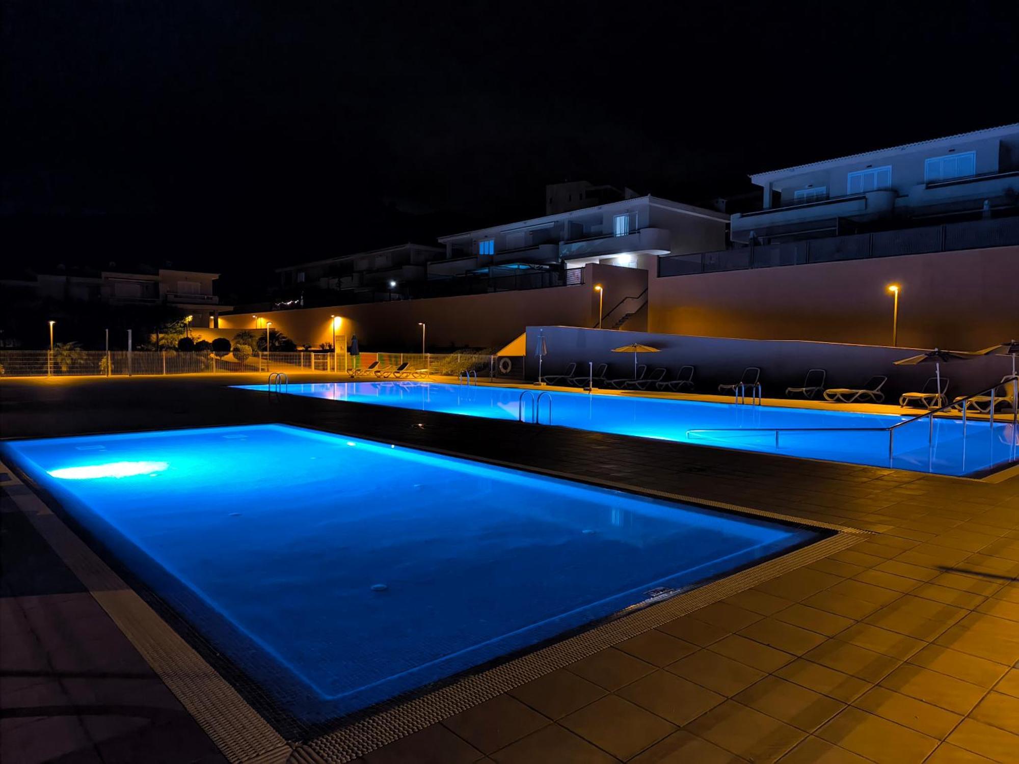 Luna - Ac, 2 Pools, Panoramic Ocean, Private Garage, Fibre Net 圣地亚哥港 外观 照片